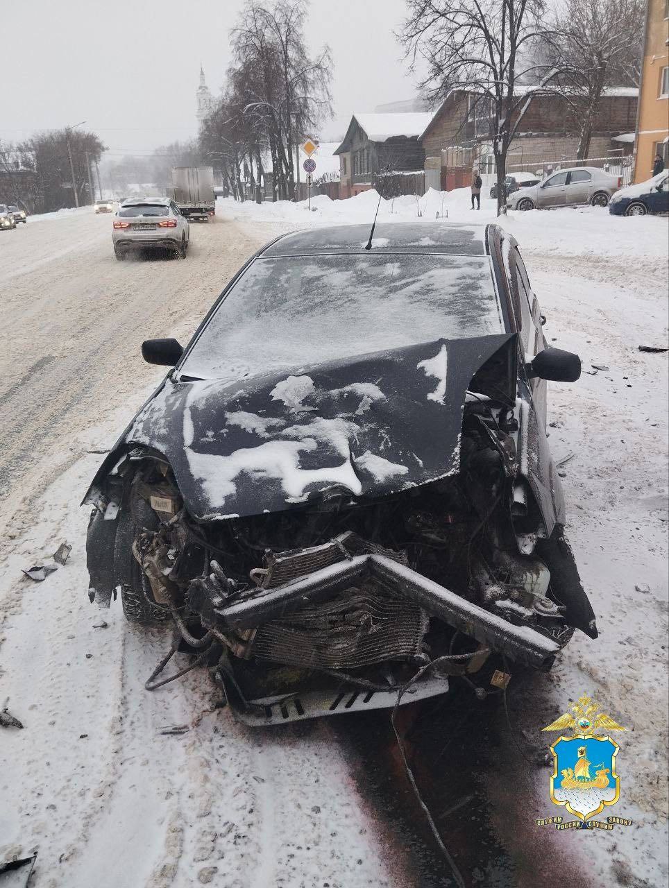 Госавтоинспекция УМВД России по г. Костроме проводит проверку по факту ДТП с участием несовершеннолетних Госавтоинспекция УМВД России по г. Костроме проводит проверку по факту ДТП с участием несовершеннолетних