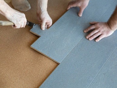 Укладка ламината без лишних затрат: пошаговая инструкция