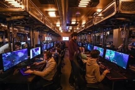 Депутаты предлагают ввести самозапреты на донаты в играх для защиты детей