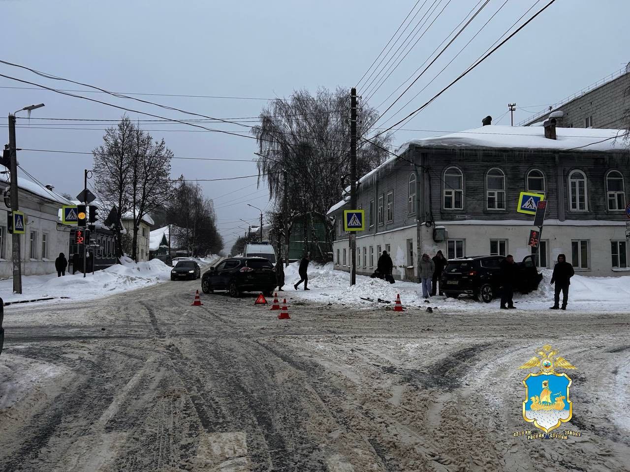 Госавтоинспекция УМВД России по г. Костроме проводит проверку по факту ДТП с участием несовершеннолетнего