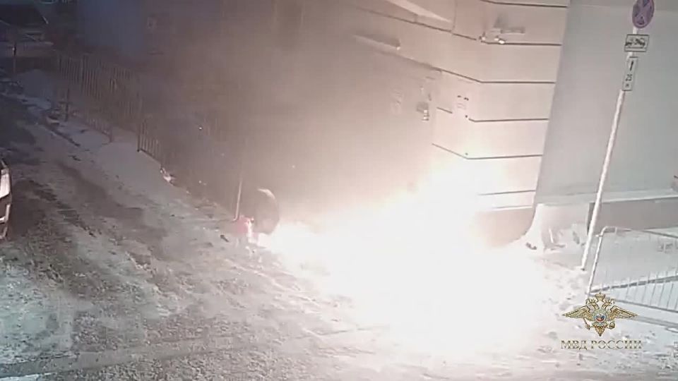 ����� ����: ����� � ���� ������� ������� ��� ������� ��������� ������� �����, ������� ��������� ������������ ������� ��������� ��-�� ������