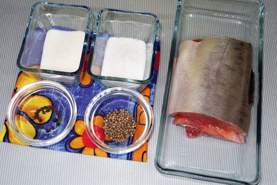 Как засолить горбушу в домашних условиях: простой и быстрый рецепт