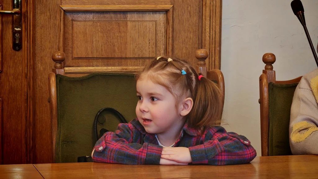 Алексей Смирнов: Сегодня вручил свидетельства на получение жилищных субсидий молодым семьям Алексей Смирнов: Сегодня вручил свидетельства на получение жилищных субсидий молодым семьям