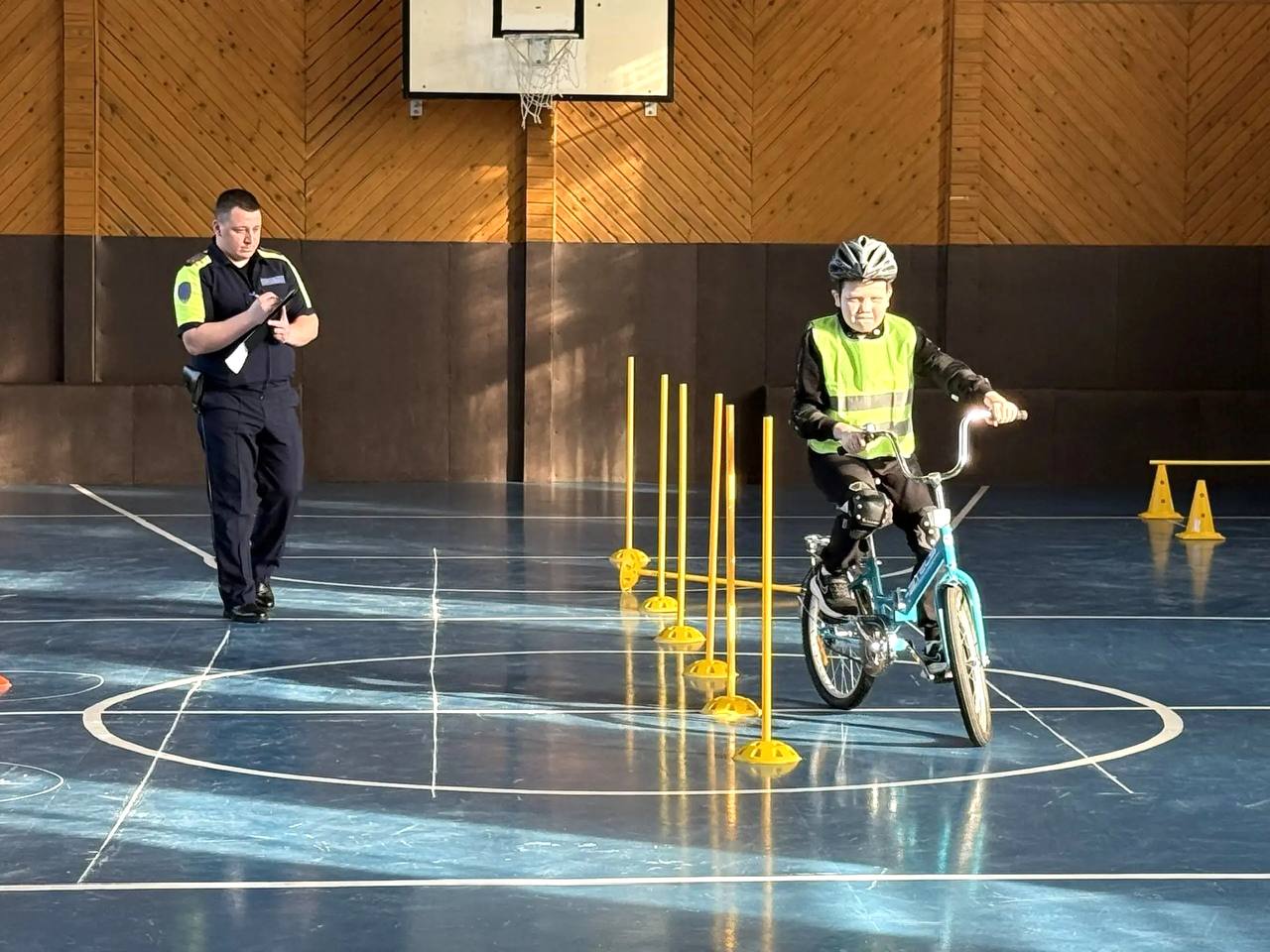 На территории региона продолжаются муниципальные этапы конкурса юных инспекторов движения «Безопасное колесо — 2026» На территории региона продолжаются муниципальные этапы конкурса юных инспекторов движения «Безопасное колесо — 2026»