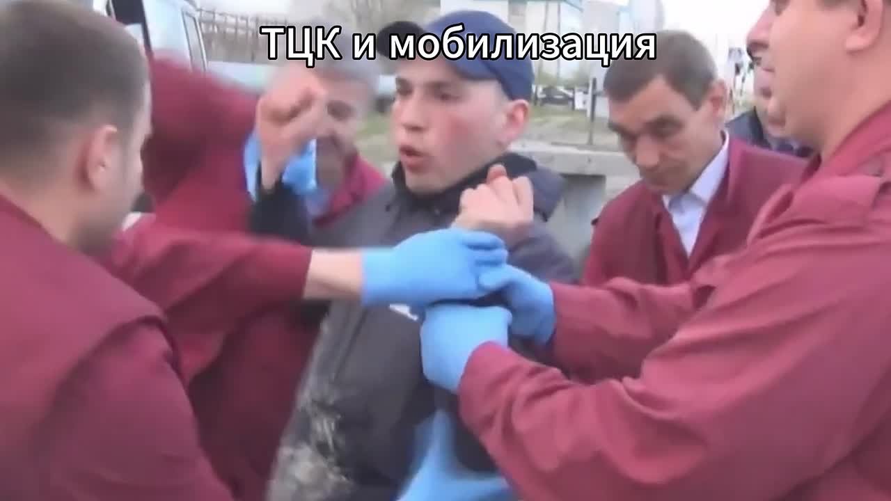 В ход шли даже палки: Цыгане всем табором отбивали мобилизованного у сотрудников ТЦК