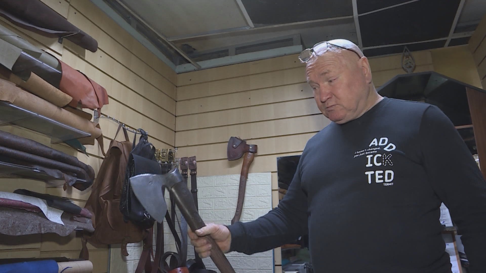 Мастер из Костромы отличился на 12-й Международной выставке «Клинок на Неве»