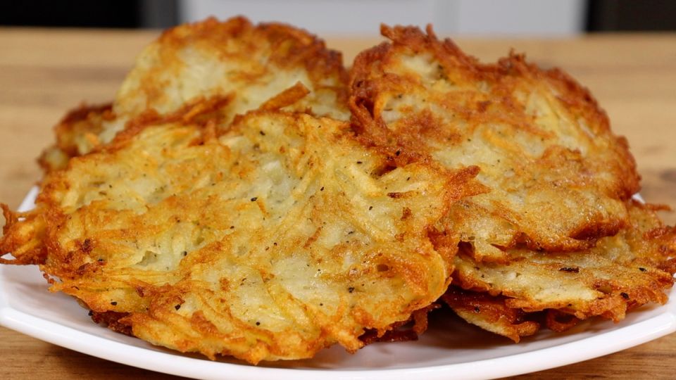 Как привести к жизни вкусные картофельные драники?