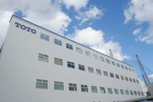 Технологии создания унитазов: погружение в мир TOTO в Огуре