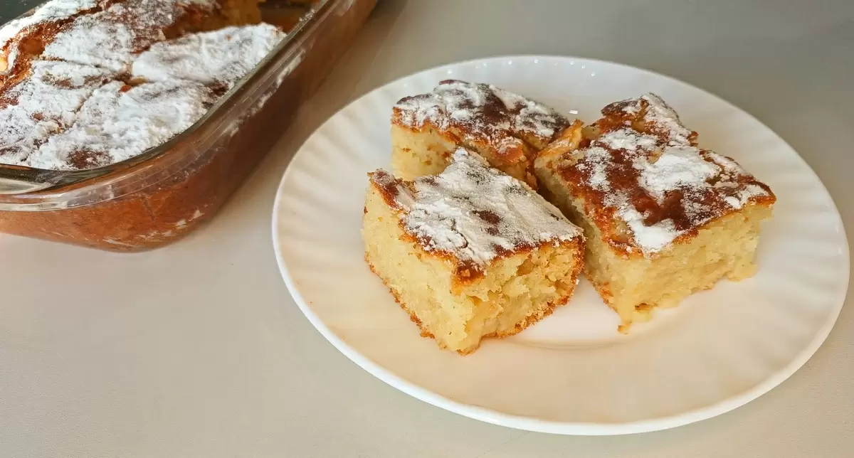 Нежный яблочный пирог: простой рецепт, который покорит сердца