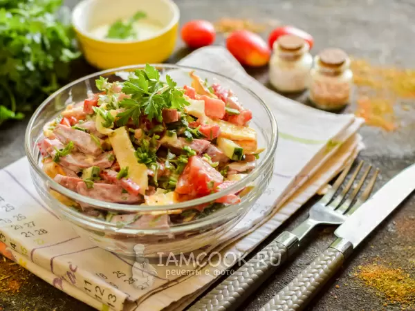 Откройте для себя мир ярких салатов с ветчиной: свежие идеи для вашего стола