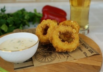 Луковые кольца на домашней кухне