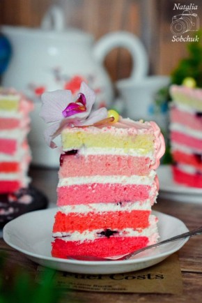 Розовый бархат: невероятный бисквитный торт для сладкоежек