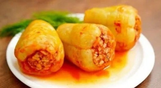 Летнее наслаждение: фаршированные перцы с мясом и рисом