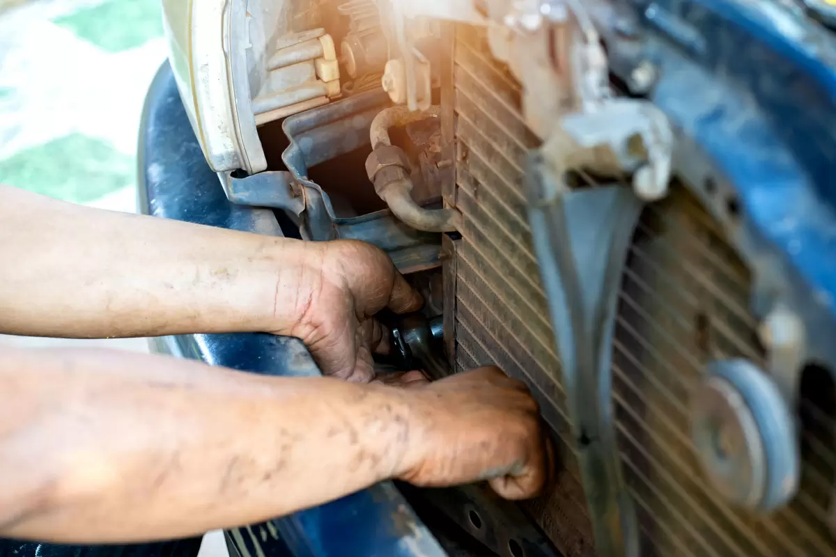 Как легко очистить радиаторы автомобиля: полезные советы