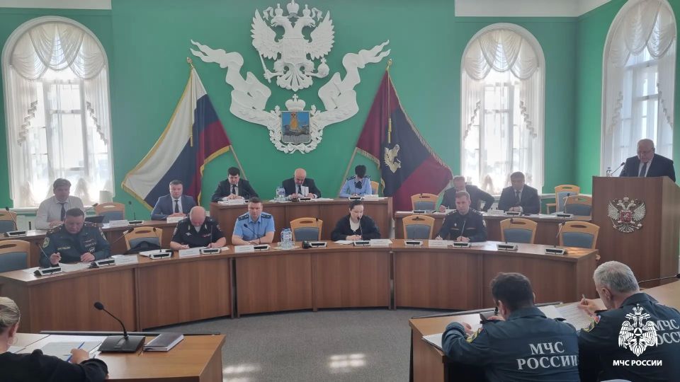 Вопросы подготовки к купальному сезону рассмотрены на заседании комиссии по чрезвычайным ситуациям