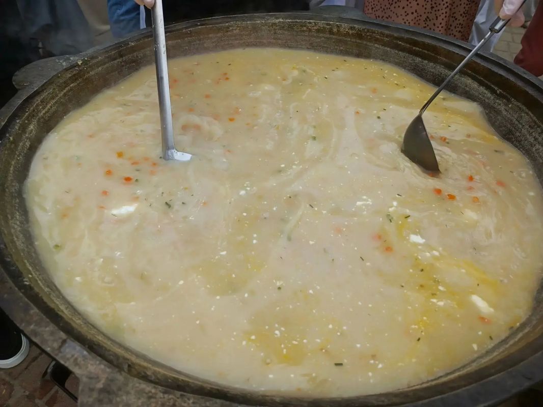 Кострома-сырная угощает! В регионе открылся традиционный Фестиваль сыра Кострома-сырная угощает! В регионе открылся традиционный Фестиваль сыра