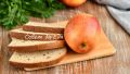 Вкусный завтрак: яблочные бутерброды без масла