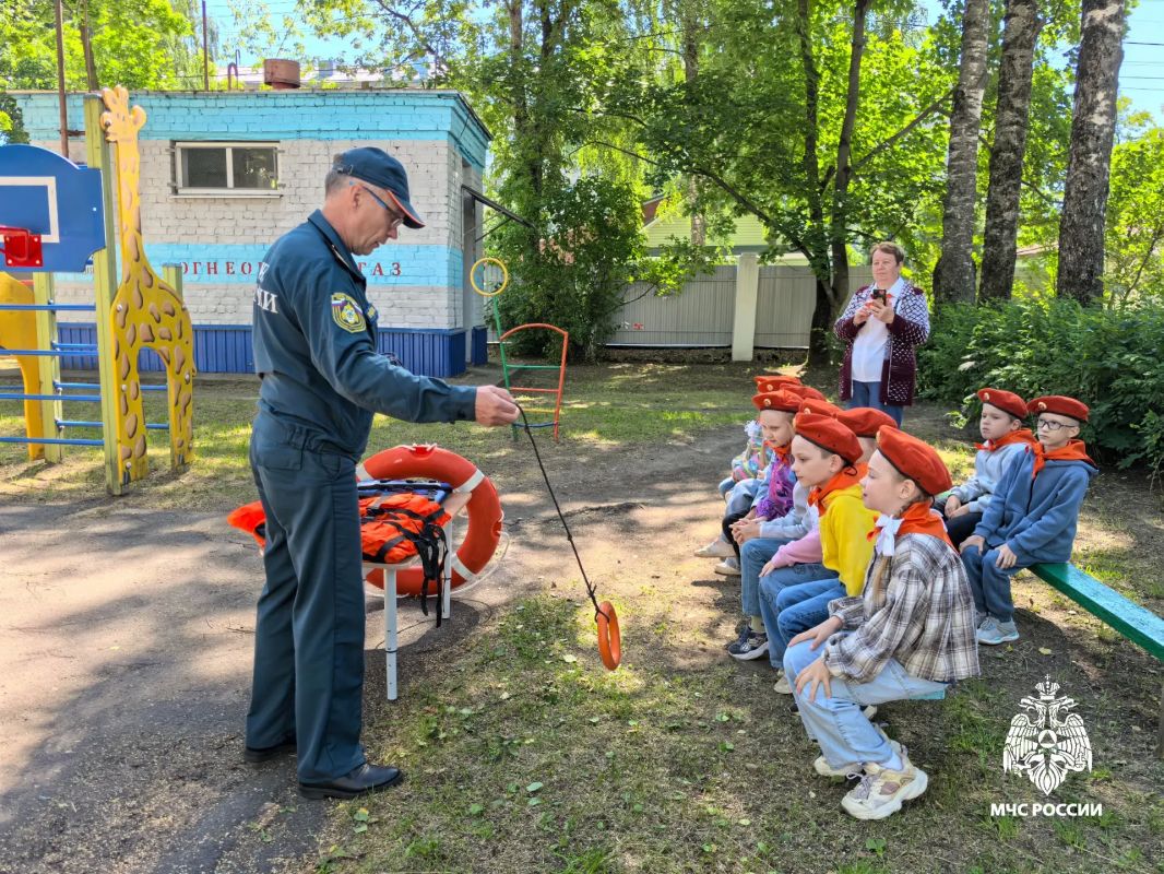 Лето в самом разгаре – и вместе с ним продолжается профилактическая акция «Мое безопасное лето» Лето в самом разгаре – и вместе с ним продолжается профилактическая акция «Мое безопасное лето»