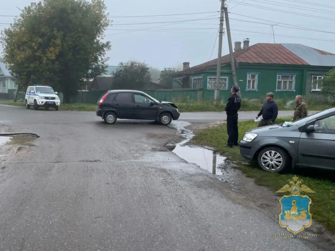 В Макарьеве полицейские проводят проверку по факту ДТП с несовершеннолетним В Макарьеве полицейские проводят проверку по факту ДТП с несовершеннолетним