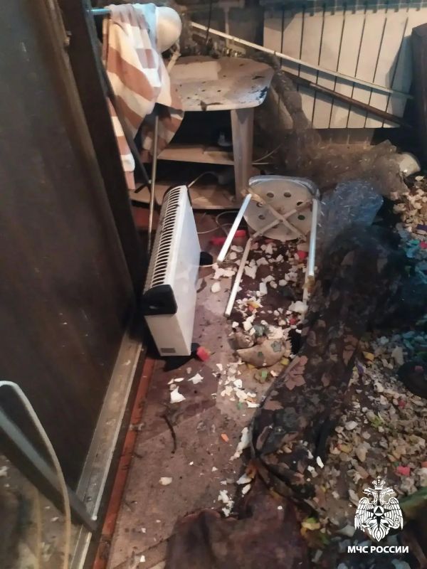 При пожаре в многоэтажке в мкрн При пожаре в многоэтажке в мкрн