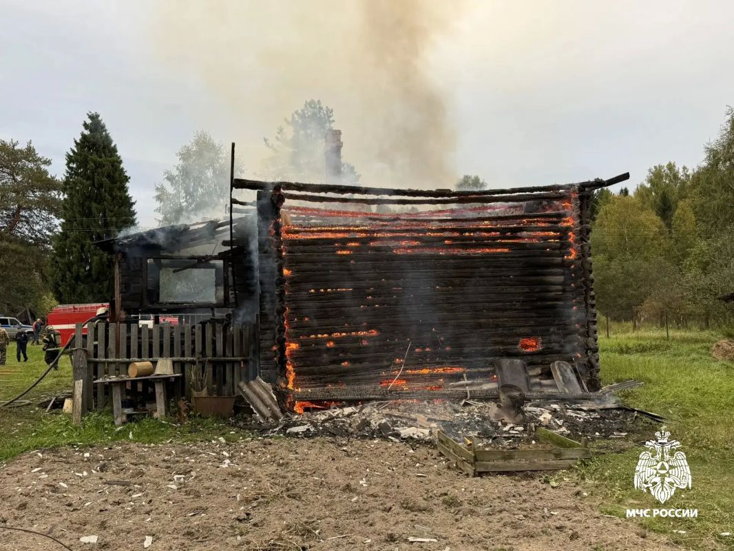 На пожаре в д. Рассолово Галичского округа погиб мужчина На пожаре в д. Рассолово Галичского округа погиб мужчина