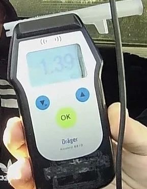 Красносельские автоинспекторы пресекли грубые нарушения ПДД Красносельские автоинспекторы пресекли грубые нарушения ПДД