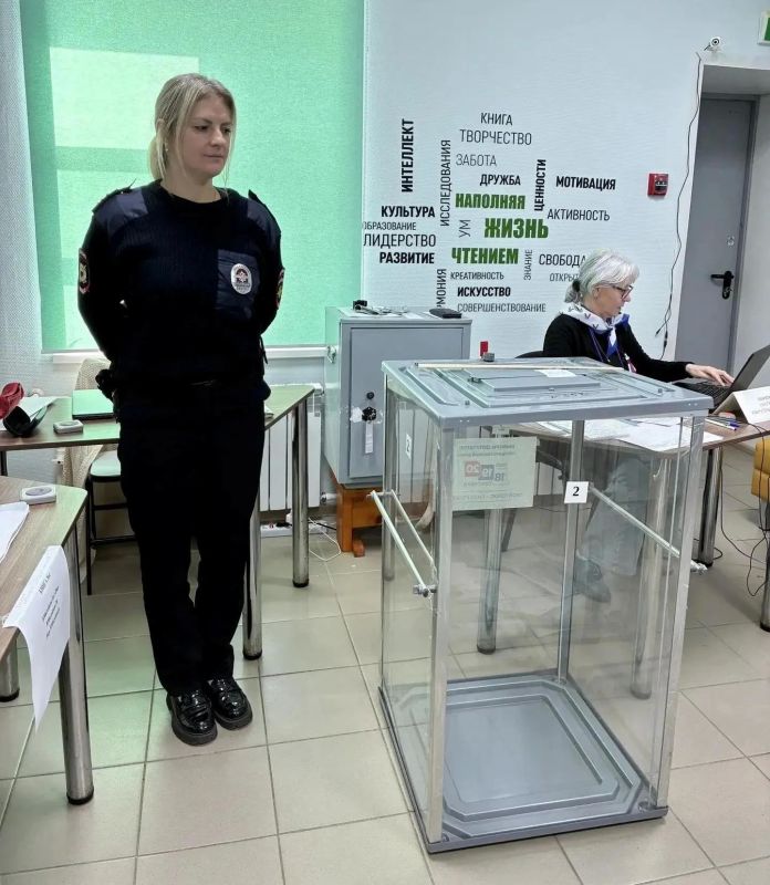 Жители региона активно приходят на избирательные участки Жители региона активно приходят на избирательные участки