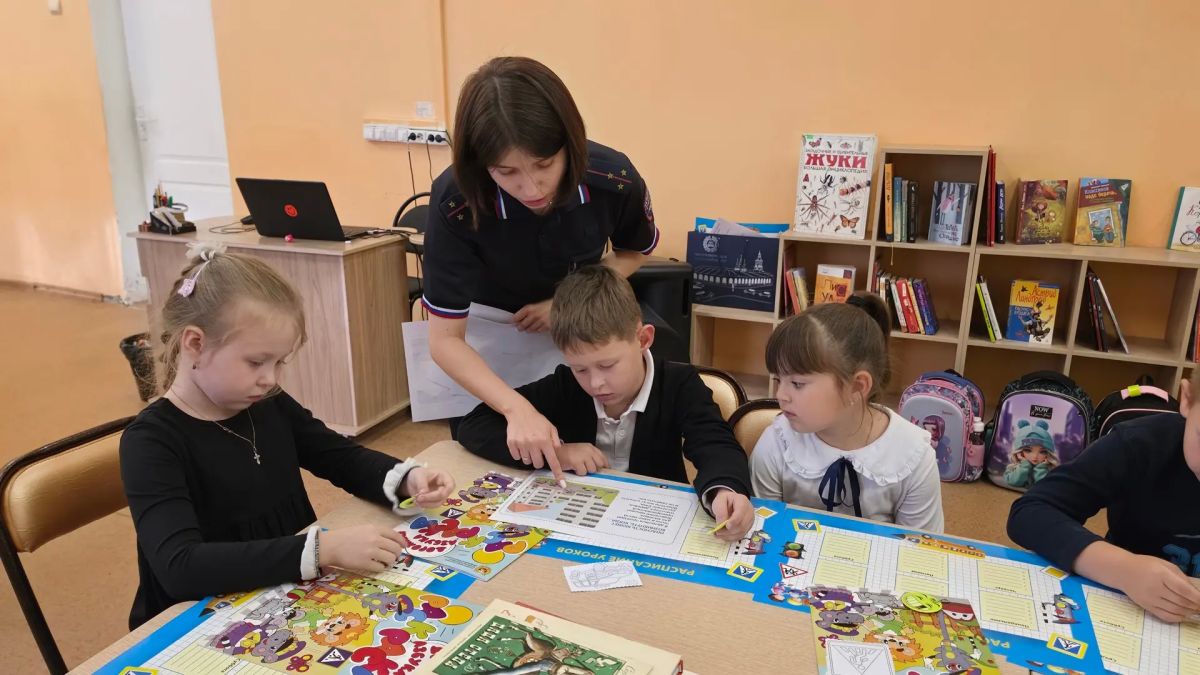 «Дядя Стёпа» на страже дорожной безопасности: как классика помогает учить ПДД «Дядя Стёпа» на страже дорожной безопасности: как классика помогает учить ПДД