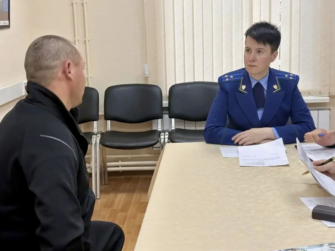 Прокурор Костромской области Екатерина Банникова провела личный прием граждан по вопросам защиты прав участников специальной военной операции и членов их семей Прокурор Костромской области Екатерина Банникова провела личный прием граждан по вопросам защиты прав участников специальной военной операции и членов их семей