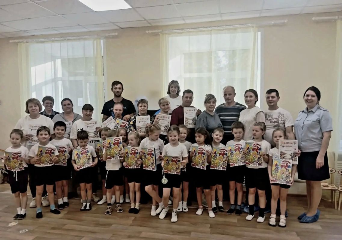 Ловкость, скорость и знания ПДД: в Костромской области прошли семейные старты Ловкость, скорость и знания ПДД: в Костромской области прошли семейные старты