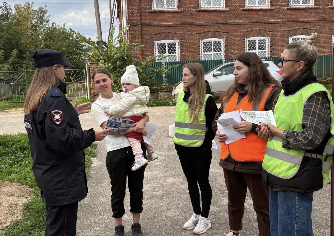 «Родительский патруль» в Костромской области: родители и автоинспекторы — за безопасность детей «Родительский патруль» в Костромской области: родители и автоинспекторы — за безопасность детей