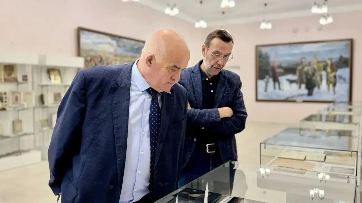 В Костромской областной универсальной научной библиотеке начал работу воссозданный литературный музей В Костромской областной универсальной научной библиотеке начал работу воссозданный литературный музей