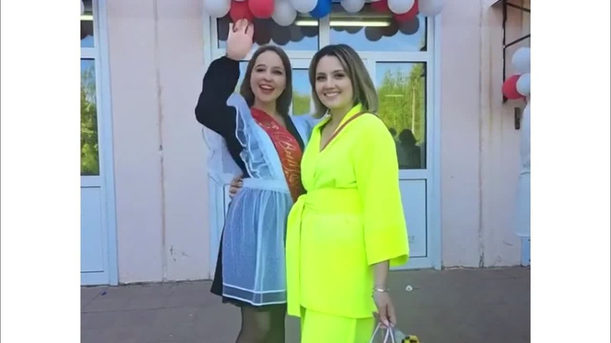 Специалисты чрезвычайного ведомства поздравляют своих учителей