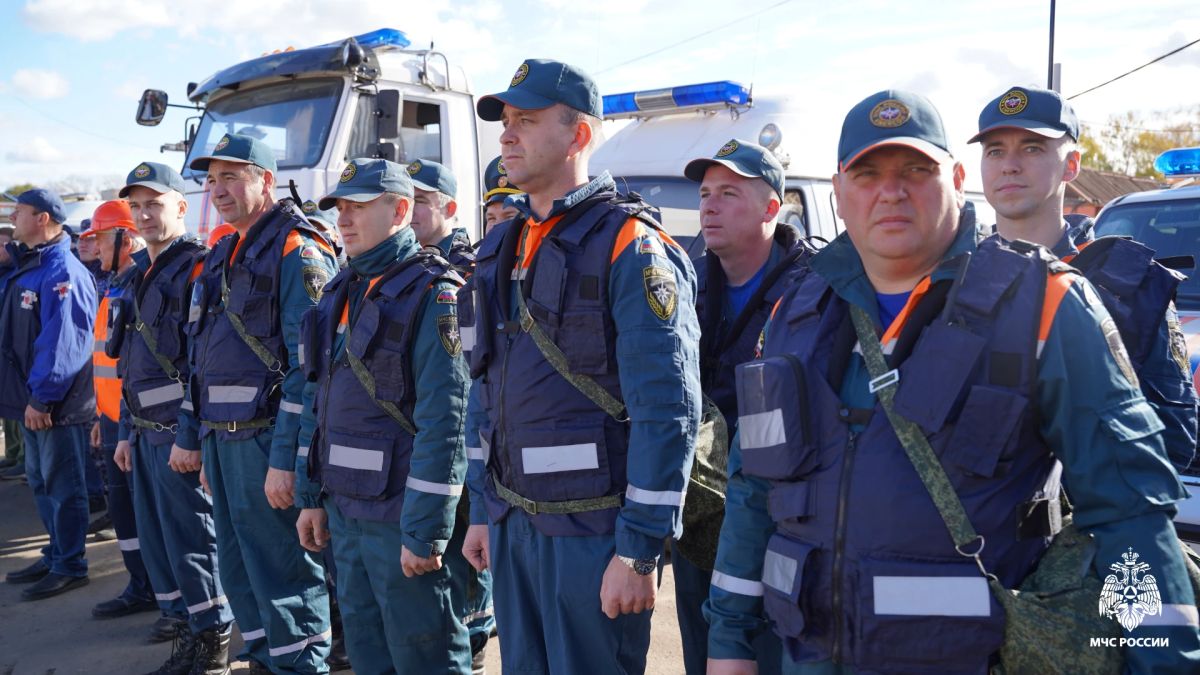 В Костроме в рамках всероссийской штабной тренировке прошел смотр сил гражданской обороны В Костроме в рамках всероссийской штабной тренировке прошел смотр сил гражданской обороны