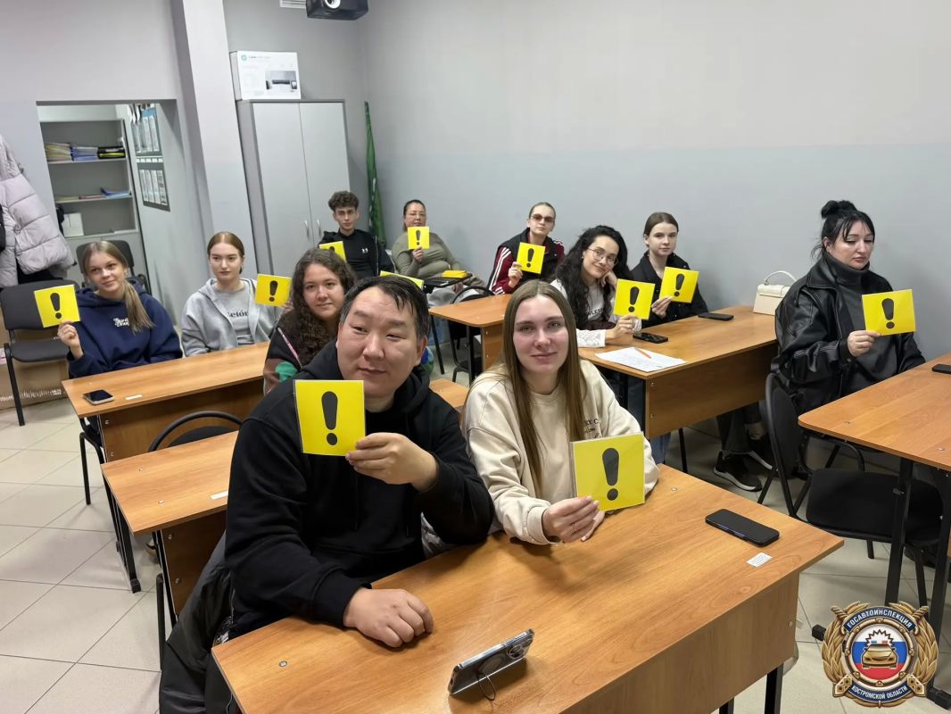 В Костромской области продолжается социальная кампания «Продвижение безопасности»: занятия с кандидатами в водители проходят в автошколах региона В Костромской области продолжается социальная кампания «Продвижение безопасности»: занятия с кандидатами в водители проходят в автошколах региона