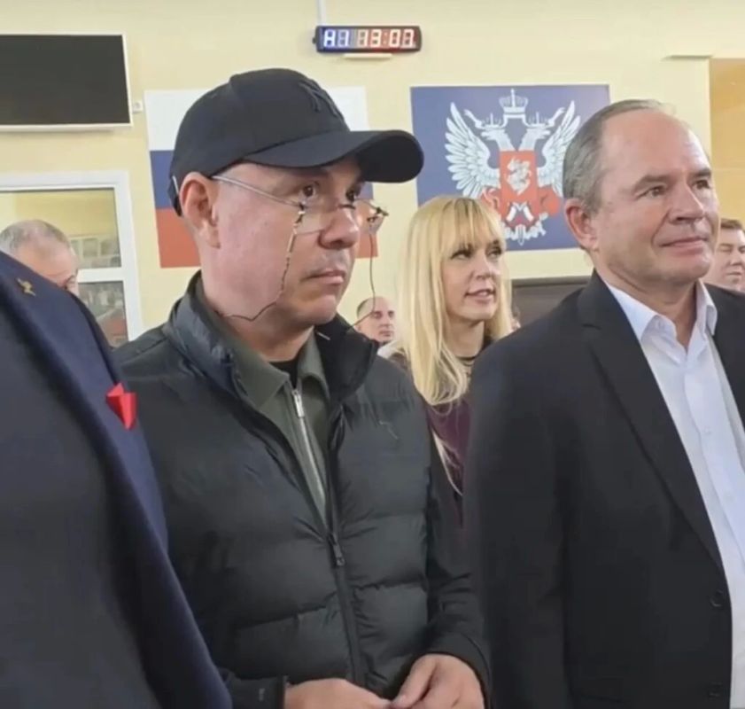 КОСТЯ ДЗЮ ПРИНЯЛ УЧАСТИЕ В ОТКРЫТИИ НОВОЙ ШКОЛЫ БОКСА В КОСТРОМЕ