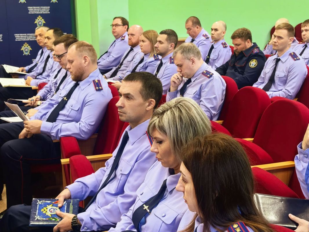 Руководитель следственного управления Следственного комитета Российской Федерации по Костромской области генерал-майор юстиции Левченко Денис Николаевич провёл заседание коллегии по итогам работы за девять месяцев 2026 года Руководитель следственного управления Следственного комитета Российской Федерации по Костромской области генерал-майор юстиции Левченко Денис Николаевич провёл заседание коллегии по итогам работы за девять месяцев 2026 года