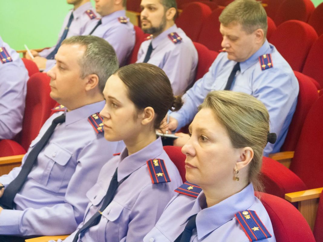 Руководитель следственного управления Следственного комитета Российской Федерации по Костромской области генерал-майор юстиции Левченко Денис Николаевич провёл заседание коллегии по итогам работы за девять месяцев 2026 года Руководитель следственного управления Следственного комитета Российской Федерации по Костромской области генерал-майор юстиции Левченко Денис Николаевич провёл заседание коллегии по итогам работы за девять месяцев 2026 года