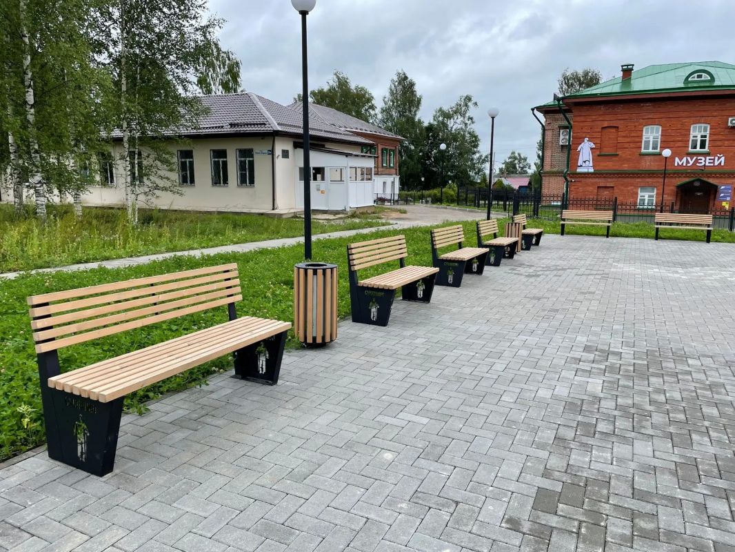 До конца октября работы по благоустройству общественных территорий должны быть завершены До конца октября работы по благоустройству общественных территорий должны быть завершены