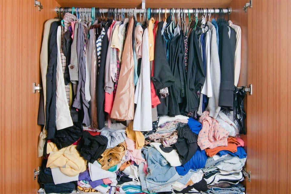 Как освободить место в шкафу: 6 простых советов для идеального порядка