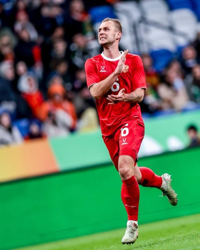 Сборные России и США могут встретиться на футбольном поле: все, что нужно знать