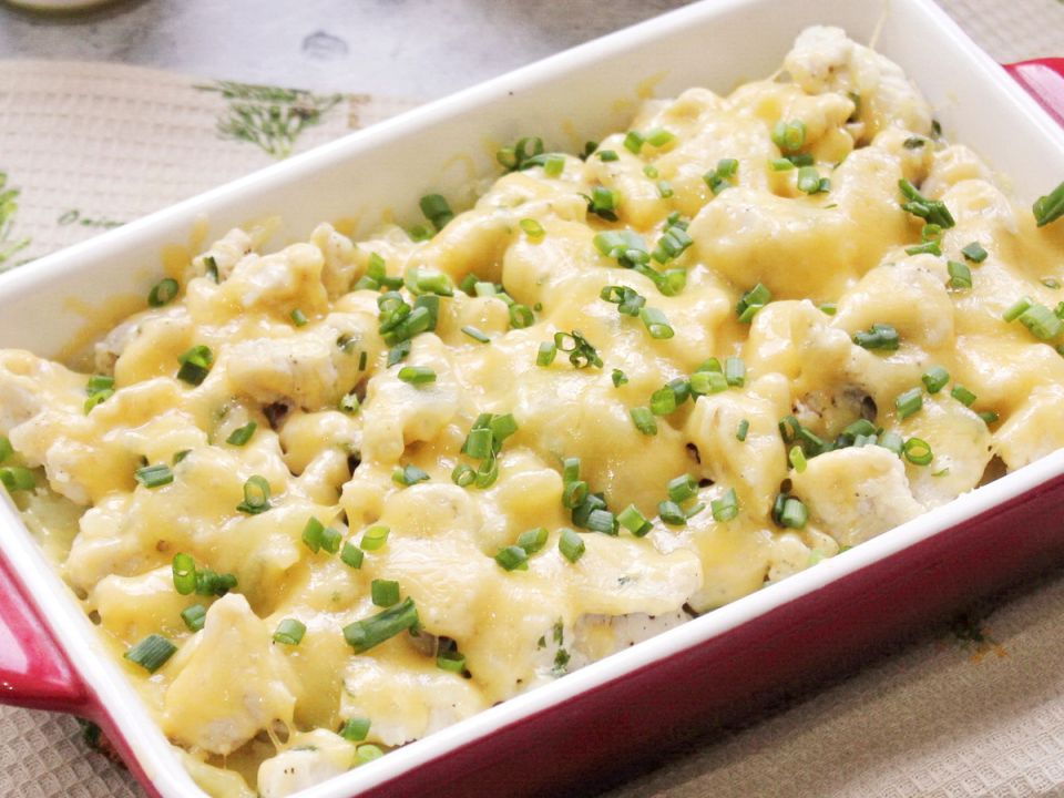 Легкая и полезная: курица с картофельным пюре для ужина в любое время года