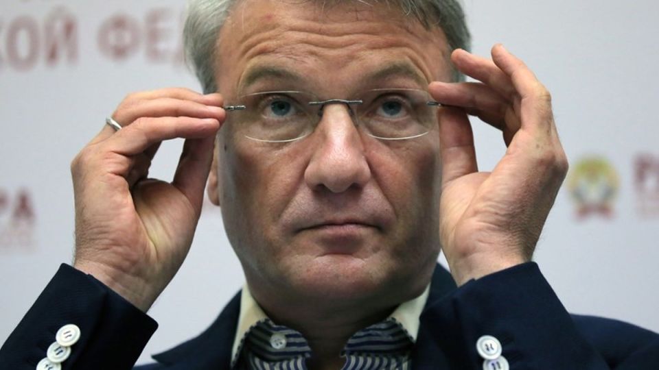 Почему банки повышают ставки по вкладам до 35%, несмотря на снижение ключевой ставки ЦБ?