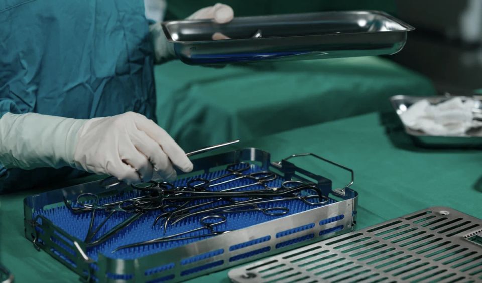 Как сохранить медицинские инструменты из нержавеющей стали в идеальном состоянии