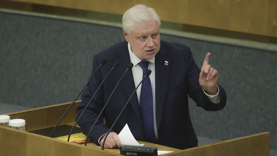 Почему Сергей Миронов предлагает пересматривать пенсии каждый квартал?