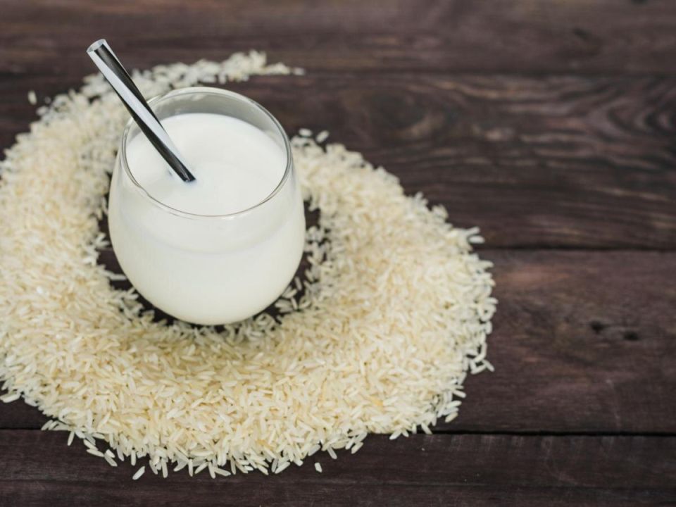 Неочевидный способ улучшить урожай: как рисовая вода помогает растению расти