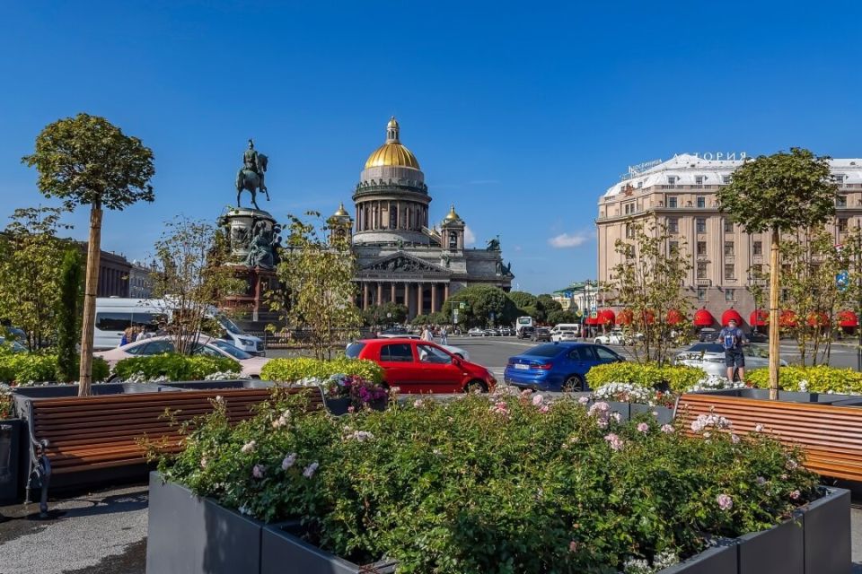 ����� ������� ����� � ������ ����������