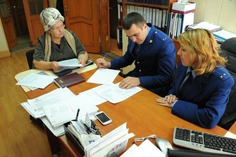 Прокуратура восстановила справедливость: пенсионерке доплатят 60 тысяч за незасчитанный стаж