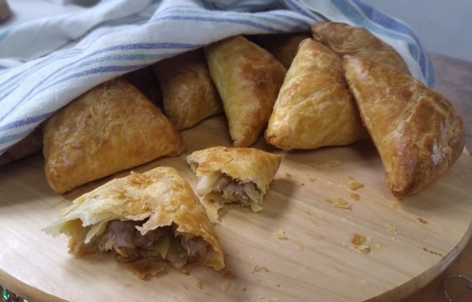 Как приготовить слоёное тесто для идеальных пирожков